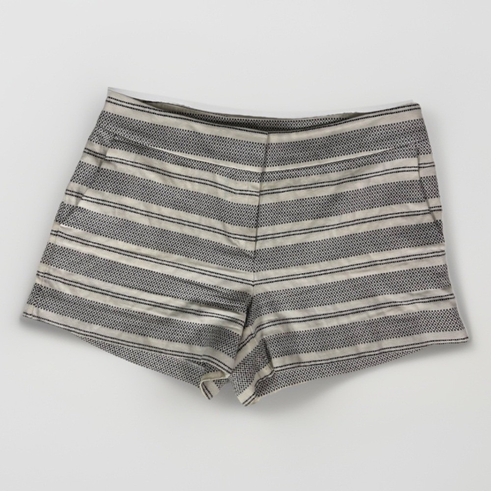 LOFT Riviera Shorts Womens 8 White Black Striped Jacquard Cotton Summer Nautical